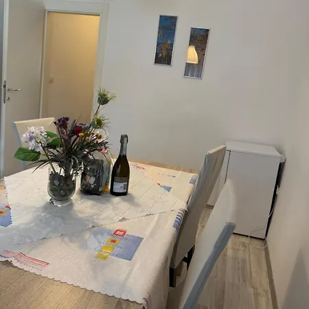 House Mirjana בית נופש סלצה